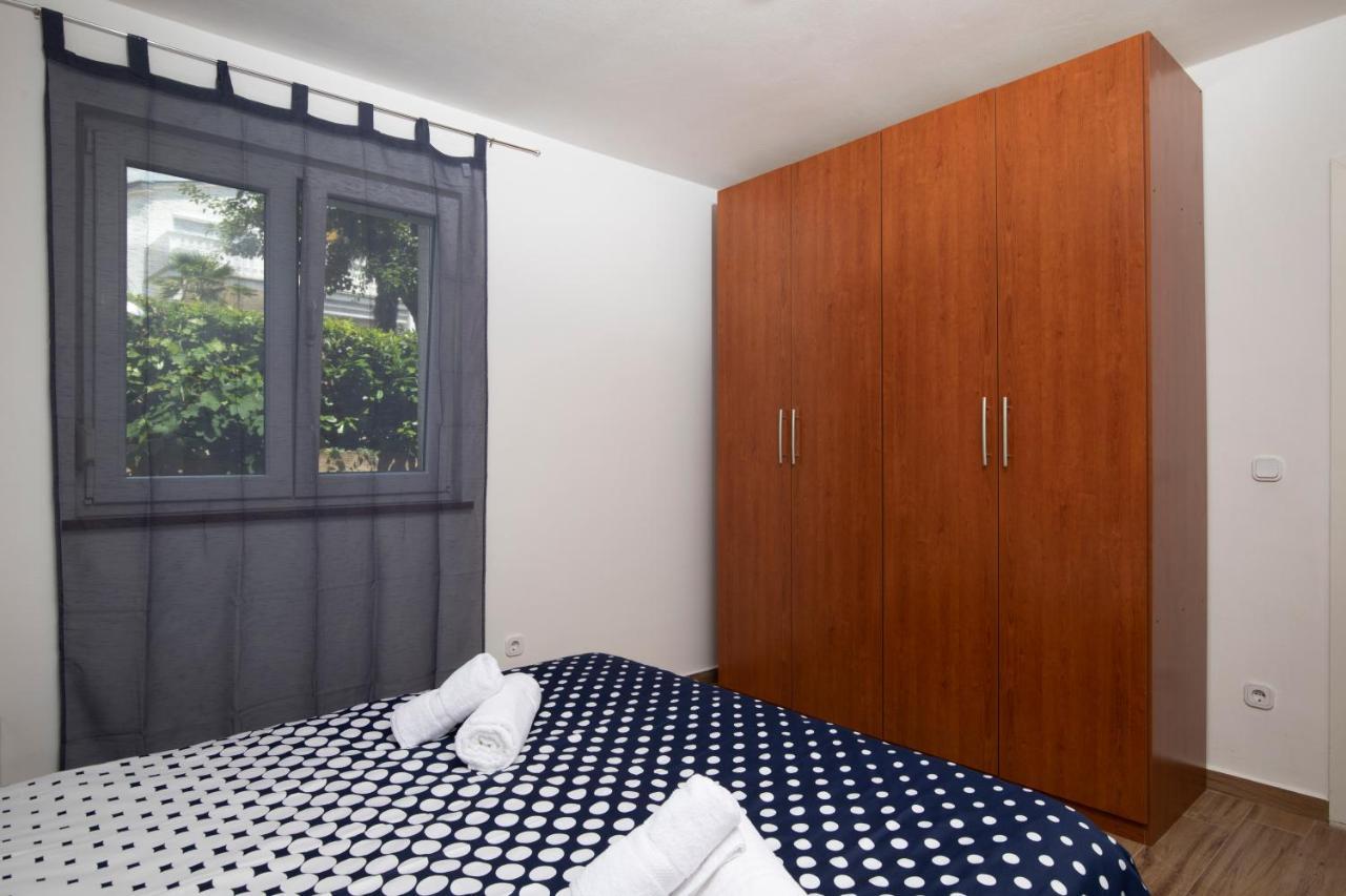 Apartment Burle Sea View